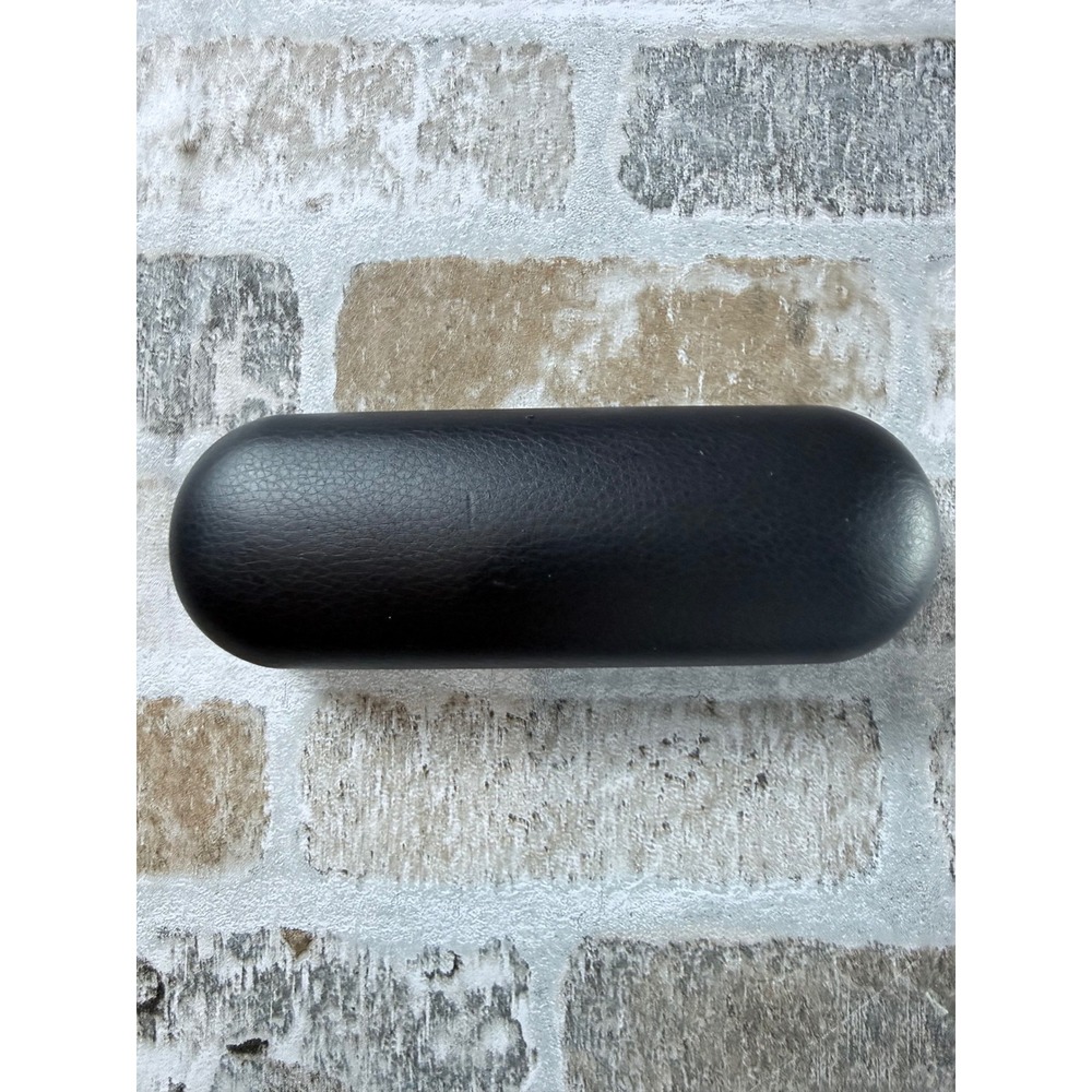 Oakley Black Hard Shell Clamshell Sunglasses Eyeglasses Case Pebbled Logo
